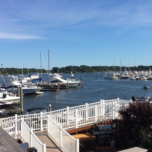 Meet your Posher, Gee - Picture 2 of 2